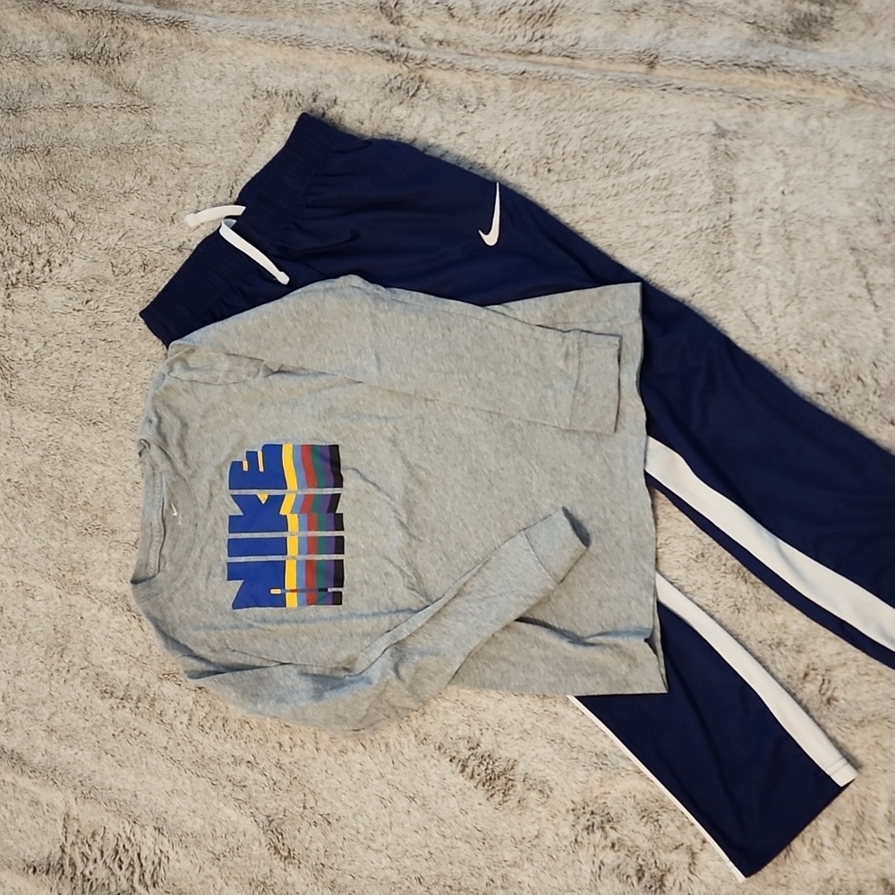 Boys Nike set
